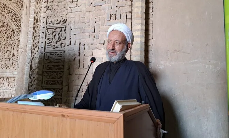 خطیب جمعه اردستان: باید مراقب توطئههای افراد فریب خورده بود – خبرگزاری مهر | اخبار ایران و جهان خطیب جمعه اردستان: باید مراقب توطئههای افراد فریب خورده بود – خبرگزاری مهر | اخبار ایران و جهان